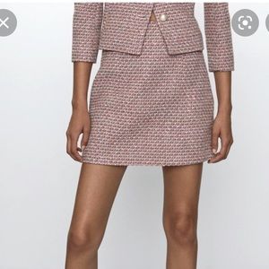 Babaton LittleTweed Skirt